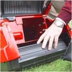 Cobra RM46SPH 18" Petrol Rear Roller Lawnmower - Image 5