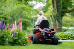 Ariens IKON 52 52" Zero-Turn Mower - Image 4