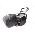 cylinder mower with rear grass collector