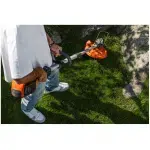 Husqvarna 215iL Cordless Grass Trimmer (Kit) - Image 4