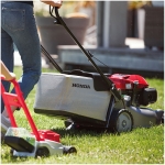 Honda Izy HRG 466 PK 18" Petrol Lawnmower - Image 3